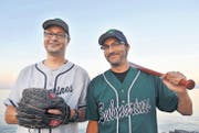 Leidenschaftliche Baseballer: Roger und Reto Martin haben die Romanshorner Submarines gegründet. (Bild: Nana do Carmo)