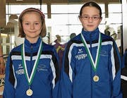 Die jungen Flöser Debütantinnen Gréta Kovacs und Sophia Peter (von links).