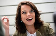 Mona Vetsch lädt Olympialegenden zum Gespräch. (Bild: Nana do Carmo/Archiv)