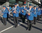Die Musig Lenggenwil – hier beim Marsch durch Montreux – verliess das Waadtland mit vielen Punkten. (Bild: Kurt Iten)