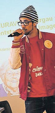 Rapper Crispy Dee singt von Sorgen und Ängsten der Bewohner eines Pflegeheims. (Bild: Hugo Berger)