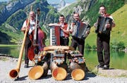 Die Kapelle Enzian aus Appenzell spielt am Sonntagmorgen im Vorfeld des Heiden-Festivals auf. (Bild: PD)