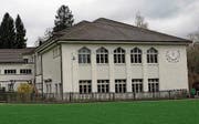 Die Mehrzweckhalle Wiel des Frauenfelder Architekten Eduard Halter aus dem Jahr 1952 könnte einem Neubau weichen. (Bild: Andreas Taverner)