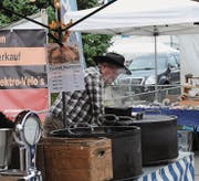 «Heissi Marroni» gehören trotz Sonne und angenehmen Temperaturen zu einem Jahrmarkt.