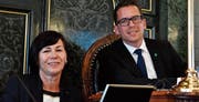 Imelda Stadler, Vizepräsidentin, und Ivan Louis, Präsident des St. Galler Kantonsrates. (Bild: Regina Kühne)