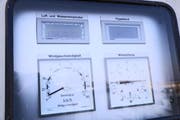 Im vergangenen Jahr zeigte das Thermometer bereits sonderbare 150 Grad an. (Bild: Simon Roth)