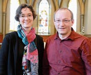 Beate und Jörg Drafehn freuen sich sehr an der Anstellung als Pfarrer in der Evangelischen Kirchgemeinde Sevelen. (Bild: Hansruedi Rohrer)