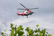 Bei schweren Unfällen gefordert: die Rega. (Bild: Archiv/Keystone (Symbolbild))