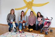 Das aufgestellte Team der Kita Chinderwelt in Gais: Sandra Gschwend, Stephanie Koller, Jana D`Isep und Sheila Hofer. (Bild: Brigitta Schmid)
