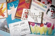 Viele Dankeskarten erreichen jeweils den Verein "Ostschweizer helfen Ostschweizern". (Bild: Benjamin Manser)
