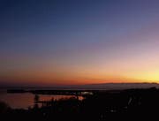Der Januar brachte auch in der Region Rorschach Rekordtemperaturen. Hier die Morgendämmerung über dem Bodensee von Rorschacherberg aus fotografiert. (Bild: Andreas Walker (29. Januar))