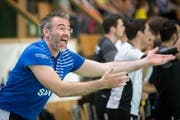 Forti-Trainer Rolf Erdin sagt, seine Mannschaft könne auch in den Playoffs etwas erreichen. (Bild: Urs Bucher)