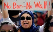 Gegen den Einreisestopp wurde in den USA vielerorts demonstriert. (Bild: Eric Gay (AP))
