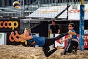 Grabser Beachvolleyball-Junioren auf dem Podest (Bild: PD)