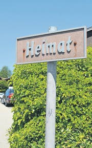 Elf Häuser stehen in der «Heimat» in Schwellbrunn. (Bilder: mc)