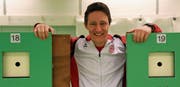 Für Christoph Dürr aus Gams gilt es in Györ (Ungarn) ins Zentrum dieser Scheiben auf einer Distanz von 10 Metern zu treffen. (Bild: Robert Kucera)