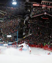 Der Schweizer Daniel Yule verbessert sich im zweiten Lauf vom sechsten Rang auf den dritten. (Bild: AP (Schladming, 23. Januar 2018))