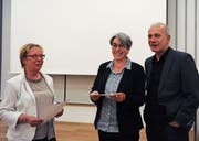Standen Red und Antwort: Präsidentin Uschi Hofmänner, Pfarrerin Anna Katharina Breuer und Gerold Schurter. (Bild: PAG)