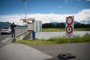 Die Buslinie über den Rhein wurde kaum genutzt. Die Strecke von Rankweil nach Oberriet wird eingestellt. (Bild: Ralph Ribi)