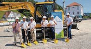 Spatenstich auf dem Heberlein-Areal mit (von links) Heinz Gutermann (SGPK), Alois Gunzenreiner, Benno Zoller (Zoller & Partner), Norbert Stieger, Philipp Zünd und Martin Döbeli. (Bild: Martin Knoepfel)