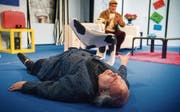 Ein weinerlicher Kotzbrocken: Thomas Götz als Verleger Pierre Brochant. (Bild: Andrea Stalder)