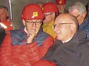 Zwei prominente Knappen: Regierungsrat Marc Mächler und Kantonsrat Walter Locher (St. Gallen). (Bild: Hans Hidber)