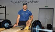 Will den Trainingsraum verlassen und endlich Rennen bestreiten: Skicrossfahrer Jonas Lenherr. (Bild: Robert Kucera)