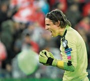 Torhüter Yann Sommer freut sich nach dem K(r)ampf über die WM-Qualifikation. (Bild: Georgios Kefalas/KEY)