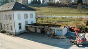 Abbruch: Der Annexbau des Verwaltungsgebäudes der Kaserne Herisau weicht als erster. (Bild: Markus Fässler)