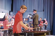 Ein bemerkenswertes Solo lieferte Jan Wohlwend auf dem Xylophon ab. (Bild: Corinne Hanselmann)