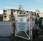 Blauhelmsoldat auf Zypern: Gibt es schon bald eine vergleichbare Friedensmission im Donbass? (Bild: Petros Karadjias/AP (4. Januar 2017))