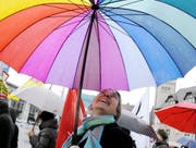 Frauen, so bunt wie ein Regenbogen und so oft besungen wie niemand sonst. (Bild: Keystone)