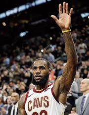 «Es ist einfach ein besonderer Moment», sagt LeBron James. (Bild: Eric Gay/AP)