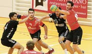 Die Arboner (schwarz) hatten gegen Fides in der Abwehr alle Hände voll zu tun. (Bild: Mario Gaccioli)