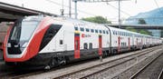 Die neuen FV-Dosto-Kompositionen von Bombardier sorgen für Unmut. Wann sie in Einsatz gelangen, steht wegen einer neuerlichen Beschwerde noch nicht fest. (Bild: Anthony Anex/Keystone)