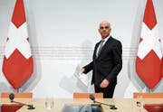 «Jedes Jahr warten kostet mehr», sagte Innenminister Alain Berset gestern vor den Medien. (Bild: Peter Klaunzer/KEY (Bern, 2. März 2018))