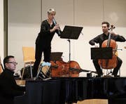 Astor Piazzollas «Oblivion» – vorgetragen von Jaroslaw Netter, Klavier, Gabriela Fässler, Blockflöte, und Thomas Berchtold, Violoncello. (Bilder: Thomas Widmer)