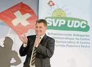 Toni Brunner tritt nach acht Jahren als Präsident der SVP zurück. (Bild: ky/Laurent Gilliéron)