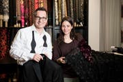 Moderator Dani Sager (hier mit Moderatorin Angelika Rothfuchs) verlässt den Regionalsender Ostschweizer Fernsehen TVO. (Bild: Mareycke Frehner/Archiv)