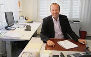 Beat Hirs, Rorschacherberger Gemeindepräsident, schaut dem Wahlsonntag trotz Konkurrenz gelassen entgegen. (Bild: Marianne Bargagna)