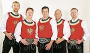 Die Band Rebellion im Zillertal 90–95 mit Marc Pircher (Mitte) wird am Open Air in Wildhaus alte Zeiten wieder aufleben lassen. (Bild: PD)