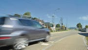 Die Wallenwilerstrasse südlich des Eschliker Bahnhofs soll sicherer werden. (Bild: Olaf Kühne)
