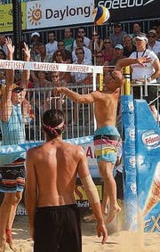 Das Finalspiel auf dem Centre Court ist das Ziel jeder ambitionierten Plauschmannschaft. (Bild: pd)