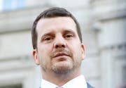 Das Obergericht kam zum Schluss, dass die Äusserungen gegen SVP-Mann Hermann Lei zwar «nicht gerade Nettigkeiten» waren. Aber da diese in einem aktuellen Zusammenhang geäussert worden seien, seien die Kommentare somit Teil einer öffentlichen, politischen Debatte gewesen. (Bild: SIGGI BUCHER (KEYSTONE))