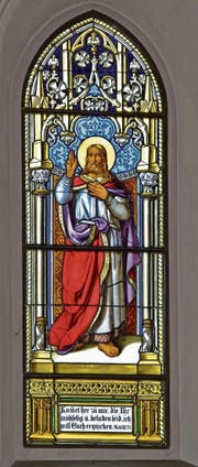 Kirchen bieten oft interessante Details, wie hier ein Fenster in der Kirche Salez. (Bild: Kunstdenkmälerinventarisation)