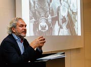Antoine F. Goetschel vertritt Tiere vor dem Gesetz. (Bild: Rudolf Hirtl)