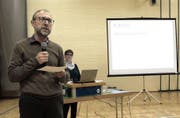 Dino Giuliani macht sich für eine engere Zusammenarbeit der Primarschulen Nussbaumen und Hüttwilen stark. (Bild: Manuela Olgiati)