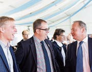 Radio- und Fernsehmann Reto Scherrer mit Kantonsrat Urs Martin und Nationalratspräsident Jürg Stahl. (Bilder: Donato Caspari)