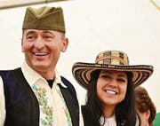 Festfreude in serbisch und kolumbianisch. (Bild: Max Eichenberger)