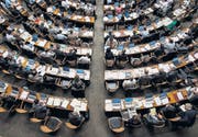 Blick in den Nationalratssaal während der diesjährigen Herbstsession. (Bild: ky/Peter Schneider)